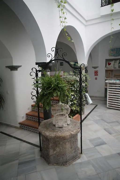 Wake Up In Tarifa Hostel & Restaurant Lounge