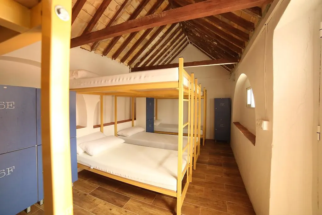 Wake Up In Tarifa Hostel & Restaurant Lounge Spain